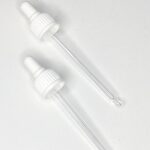 Pipetīte balta- piemērota 100ml stikla pudelītei 18 mm – 1 gb.